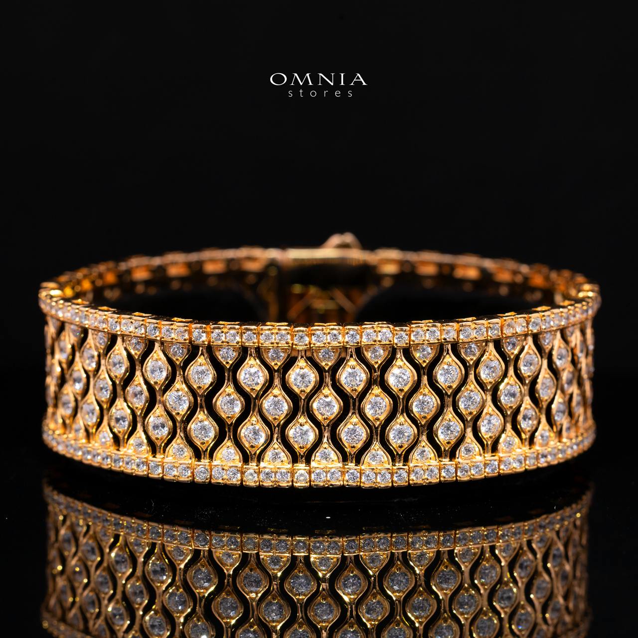 Novaria Gold Bracelet with High-Quality Premium Simulated Diamonds in 925 Sterling Silver