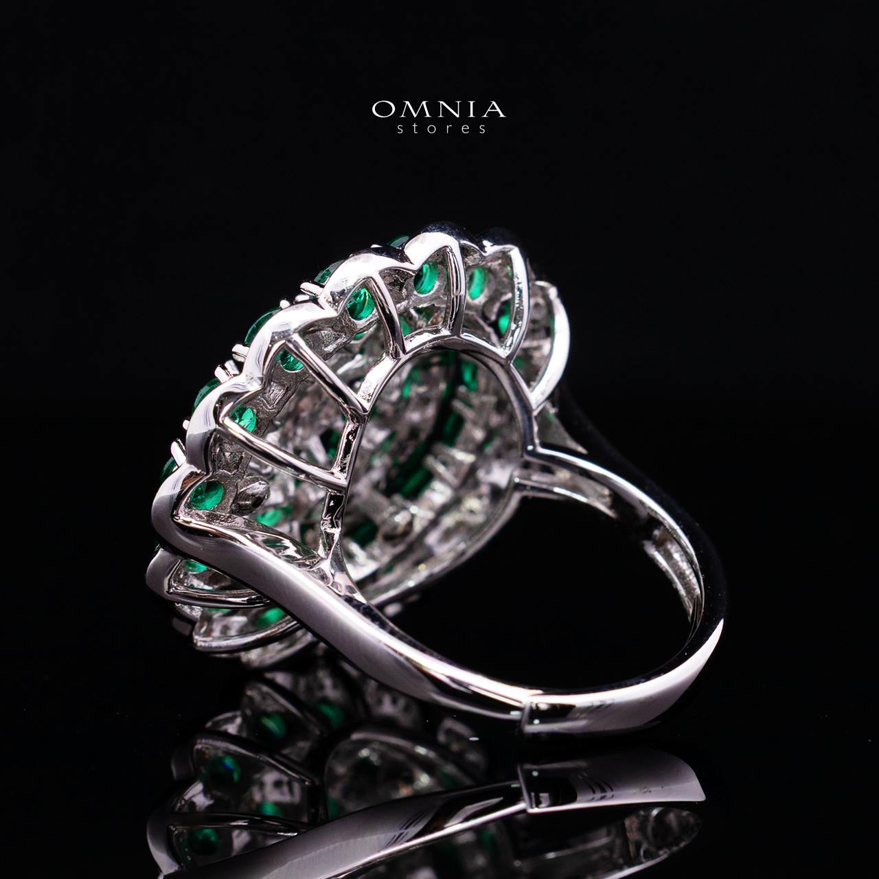 Omnia Nayeli Floral Halo Ring with Emerald Green Simulated Diamonds in 925 Silver