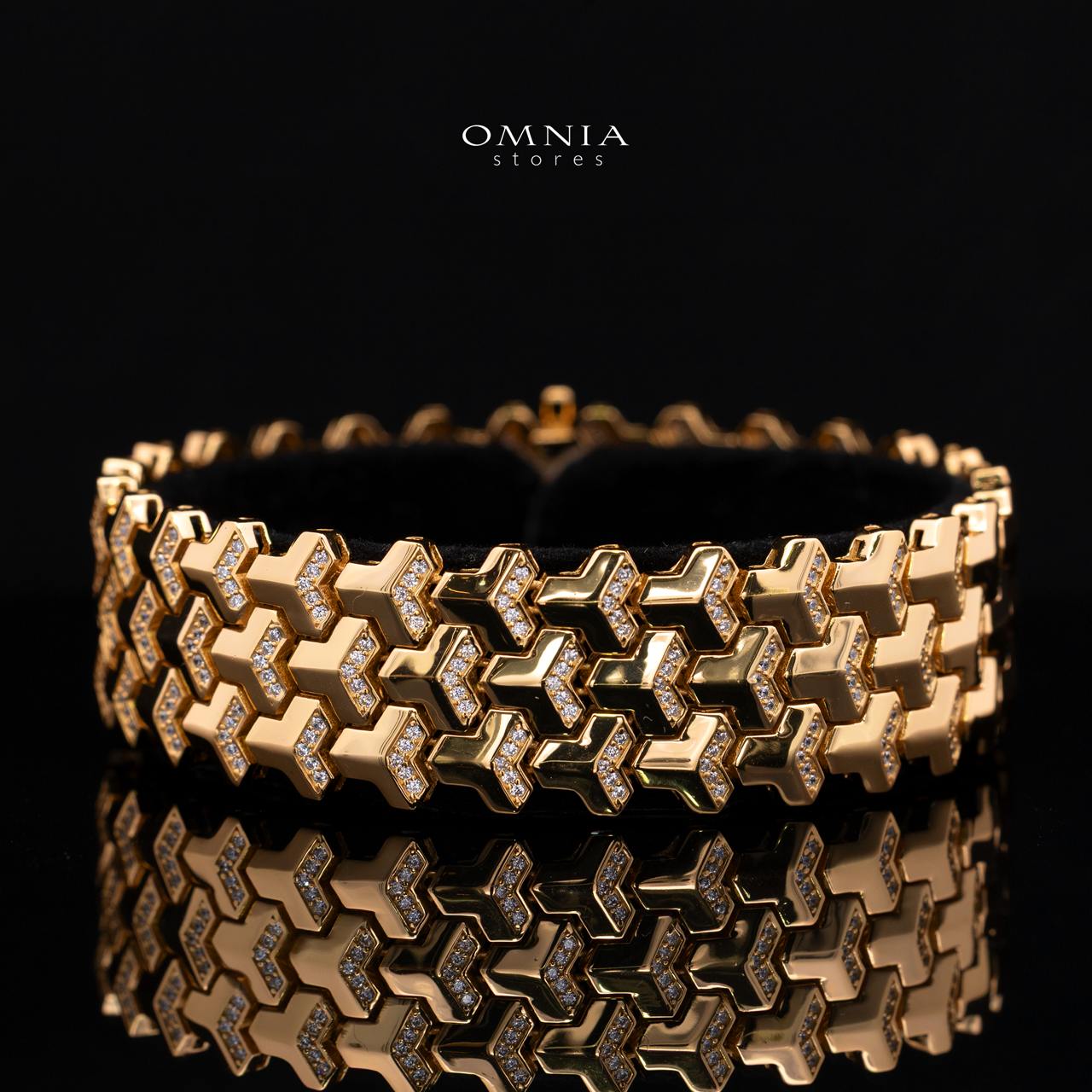 Sorelle Chevron Gold-Plated Bracelet with Premium Simulated Diamonds and Certificate in 925 Sterling Silver