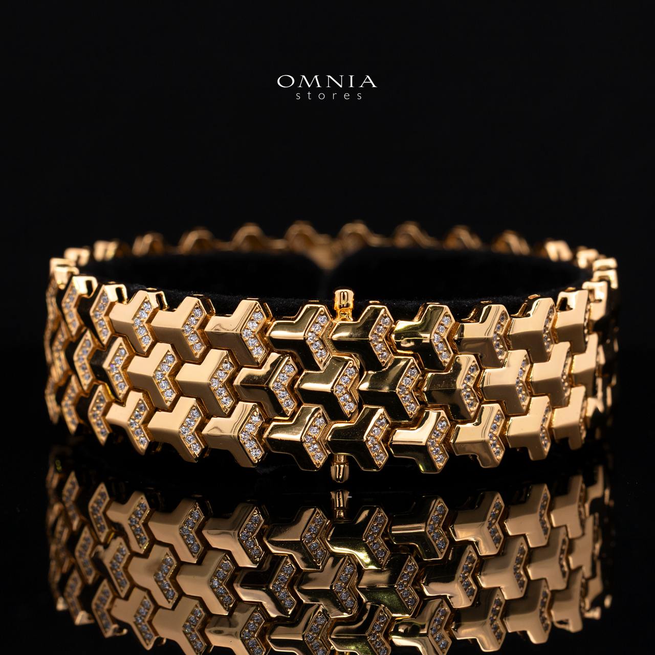 Sorelle Chevron Gold-Plated Bracelet with Premium Simulated Diamonds and Certificate in 925 Sterling Silver