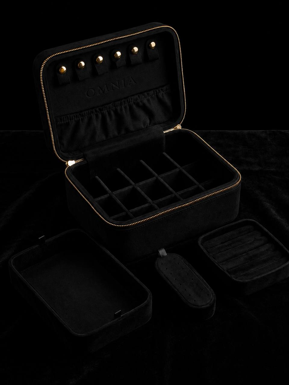 Omnia Jewelry Box 1