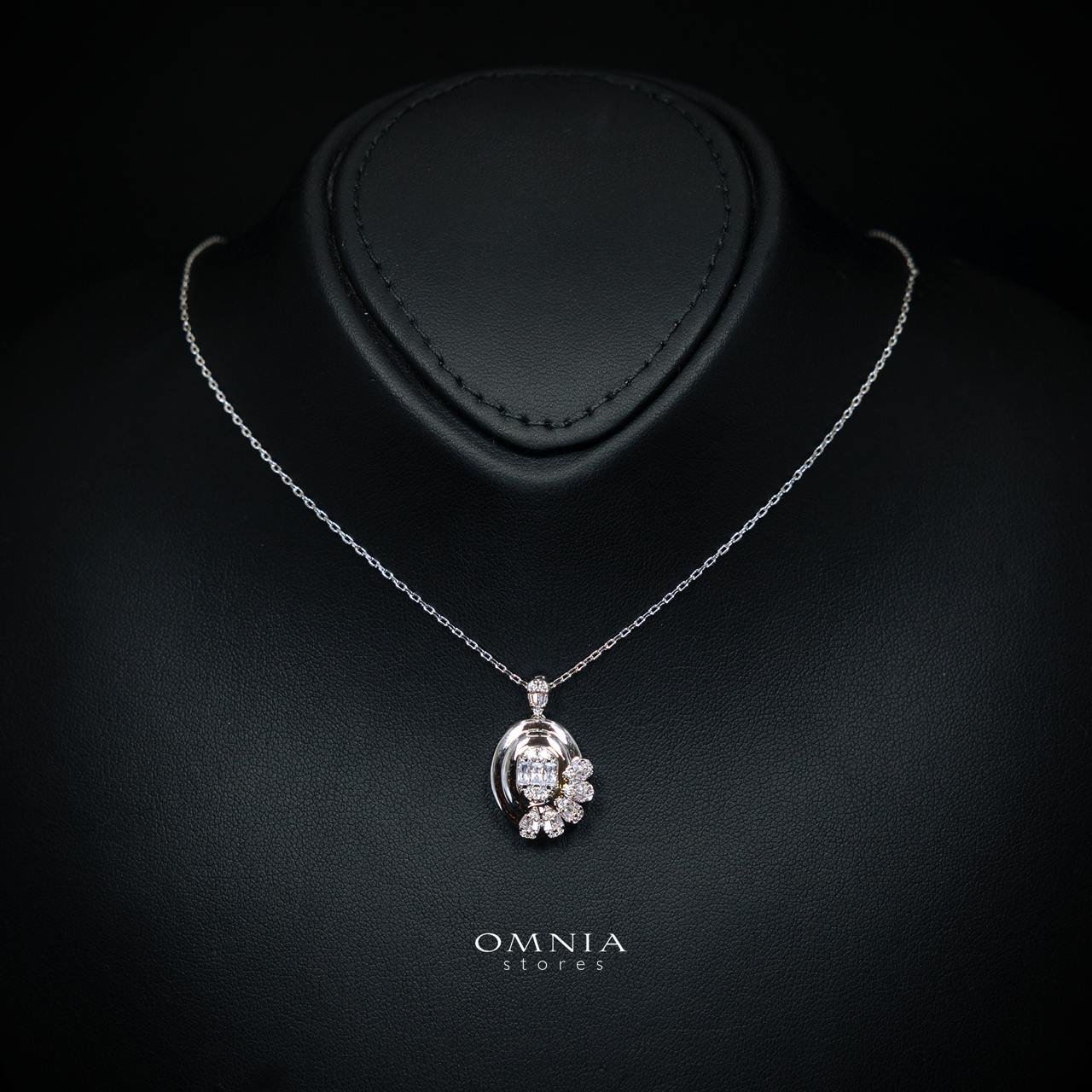 Raneesa White Luxury Jewelry Set – Necklace, Earrings & Ring with High-Quality Simulated Diamonds and Rhodium Plating