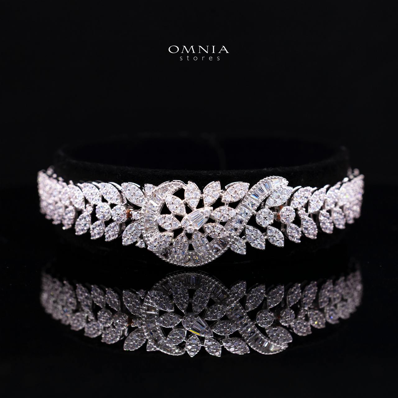 Mahsira White Luxury Bridal Full Set with High-Quality Simulated Diamonds and Rhodium Plating